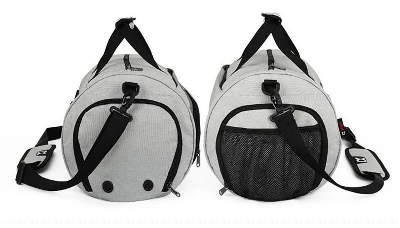 Grå unisex treningsbag med flere rom for utstyr, perfekt til vitaminer og kosttilskudd.