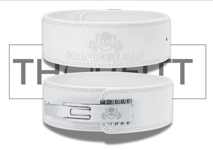Powerlifting belt in white with steel lever buckle, featuring MANUEKLEAR logo, designed for optimal performance and comfort.